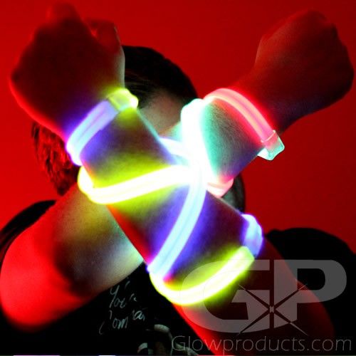 Glow necklaces and bracelets hotsell