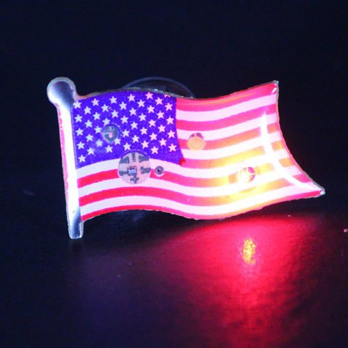 Red Heart Flashing Battery Operated Body Light Lapel Pins 